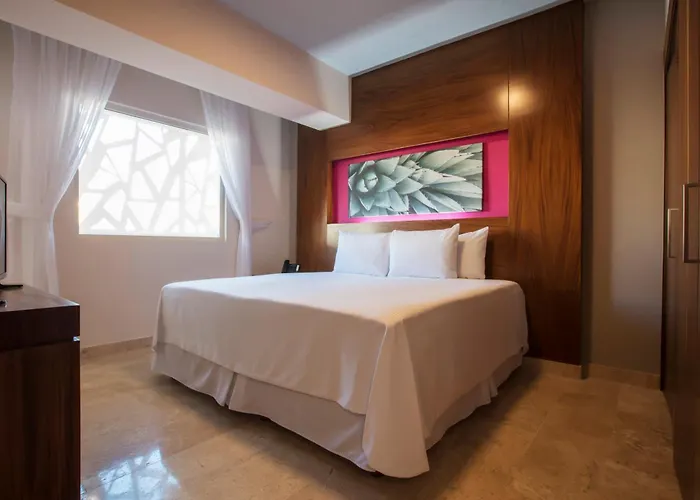 Krystal Grand Cabos 5*