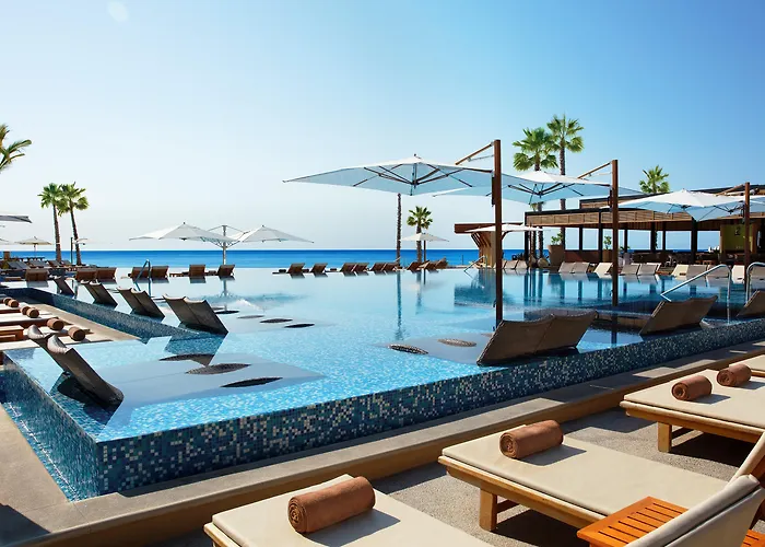 Krystal Grand Cabos 5*