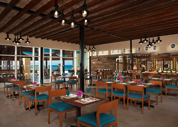 Krystal Grand Cabos 5*