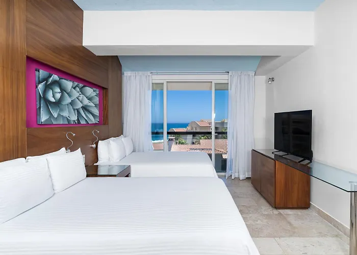 Krystal Grand Cabos