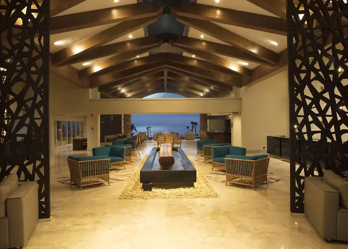 Krystal Grand Cabos Resort