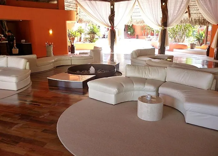 Krystal Grand Cabos 5*